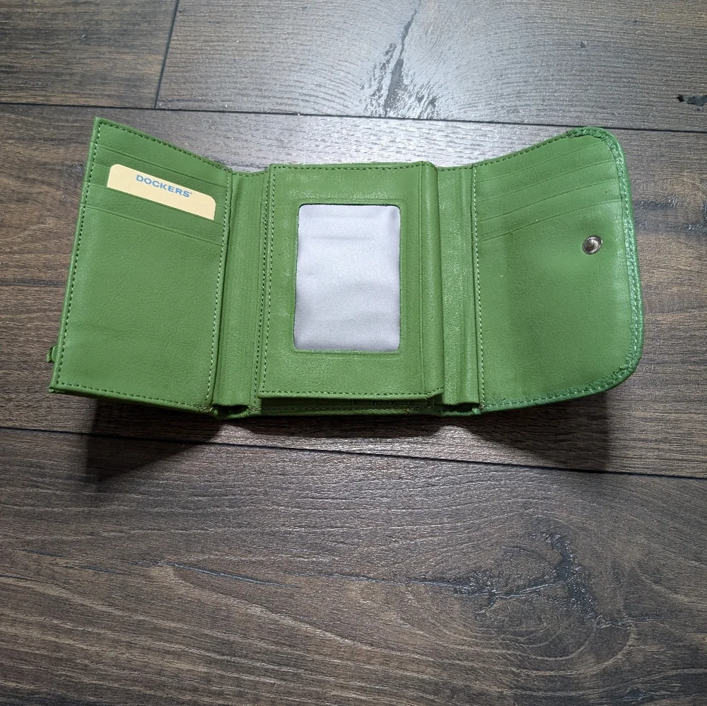 Dockers Genuine Leather Green‎ Wallet